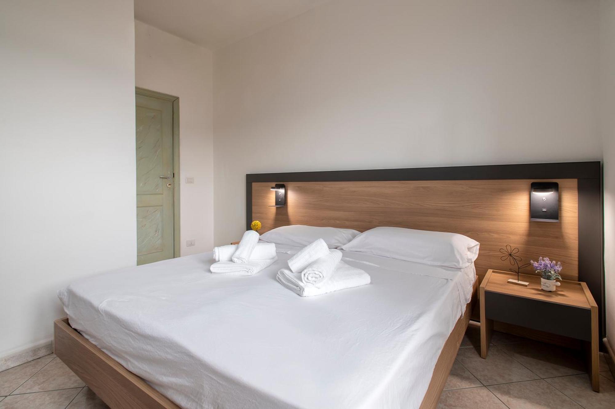 Oasis Guest House Alguer Exterior foto