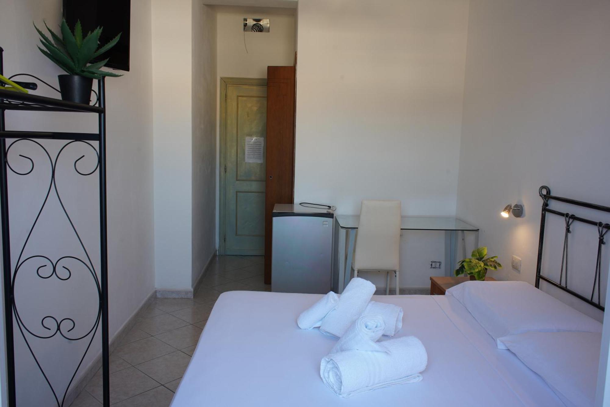 Oasis Guest House Alguer Exterior foto