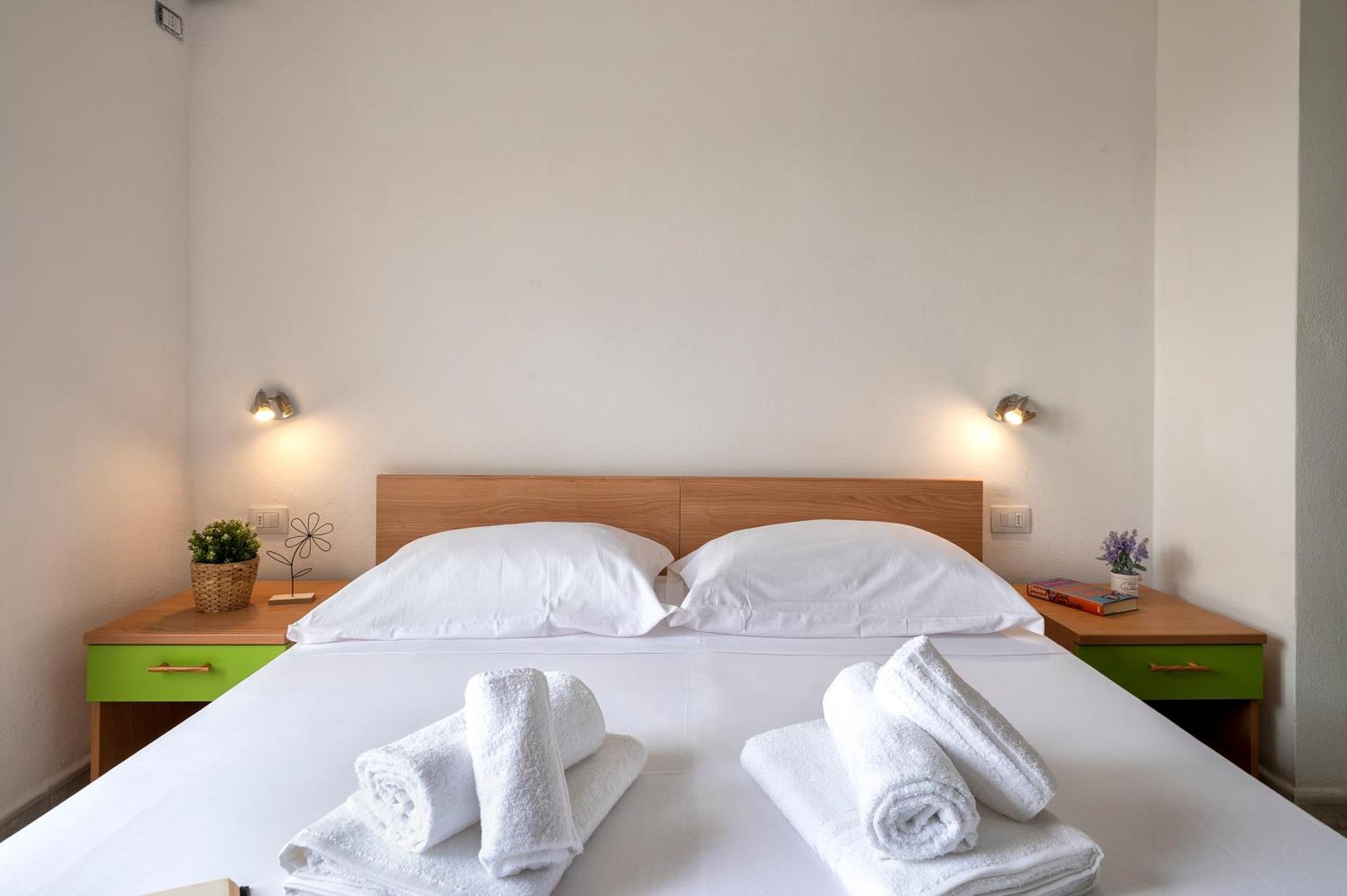 Oasis Guest House Alguer Exterior foto