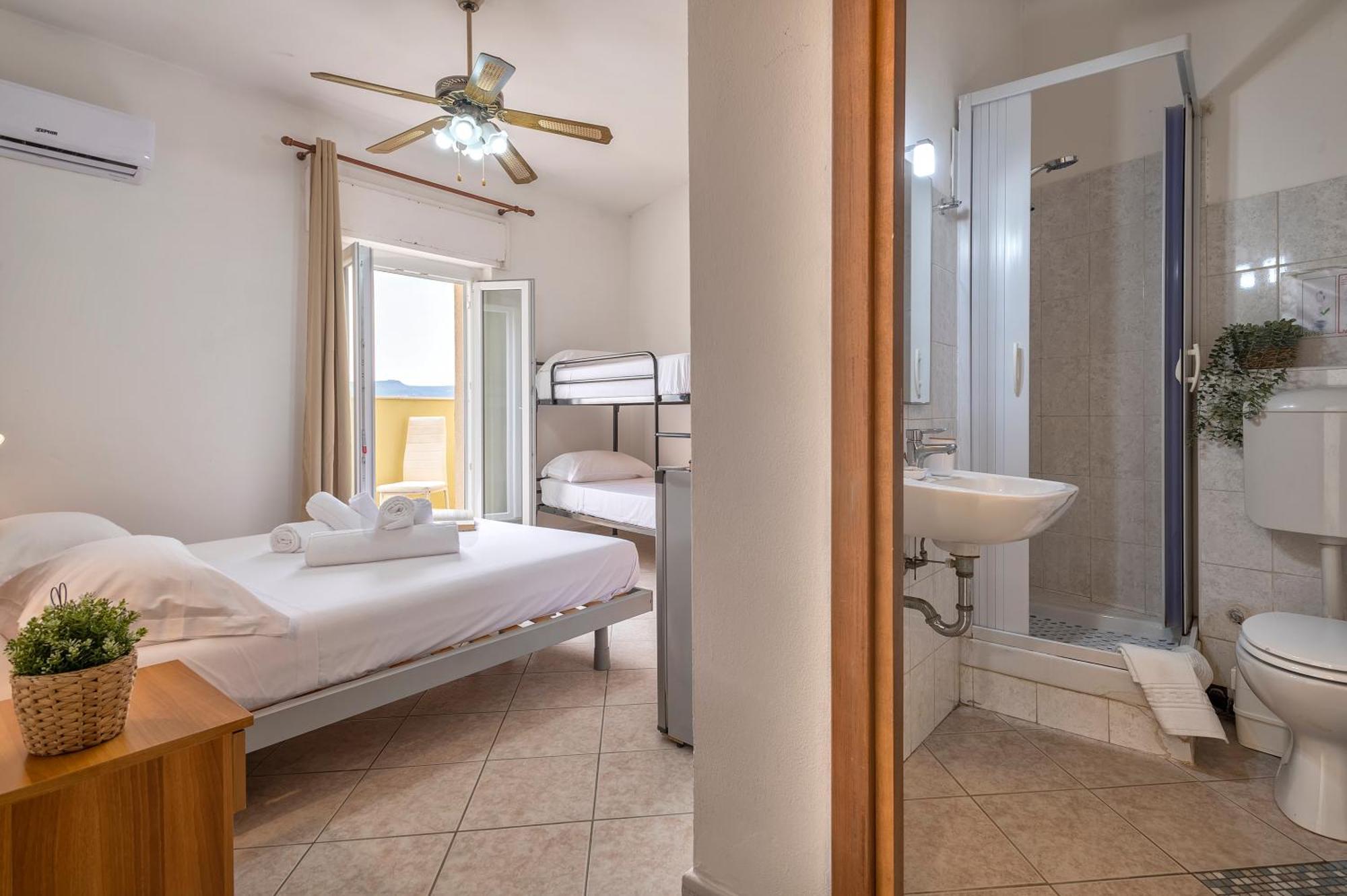 Oasis Guest House Alguer Exterior foto