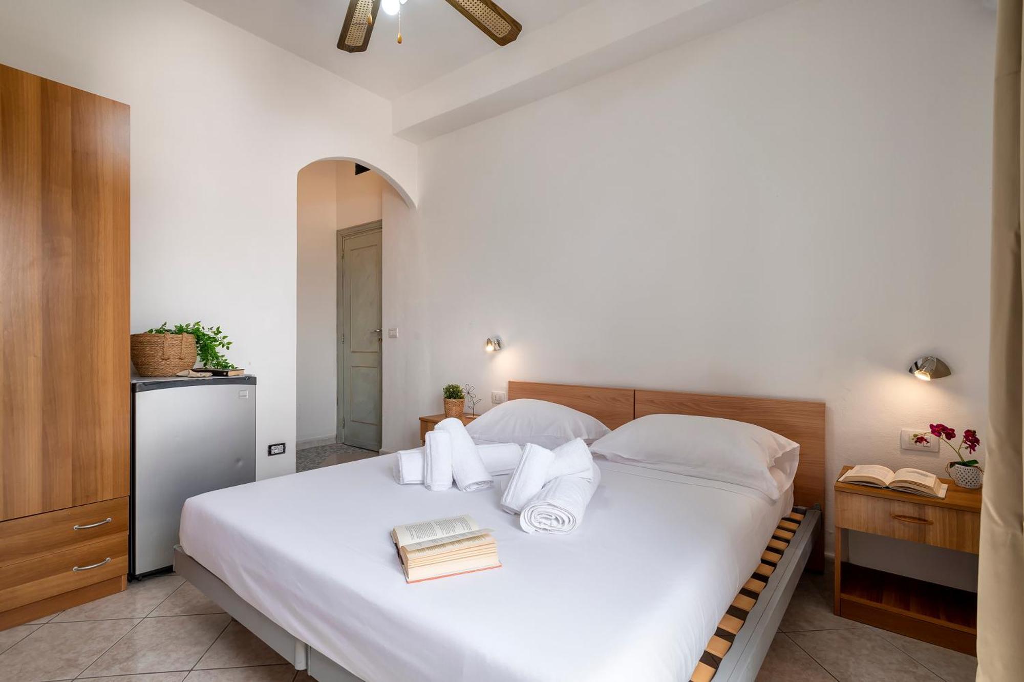 Oasis Guest House Alguer Exterior foto